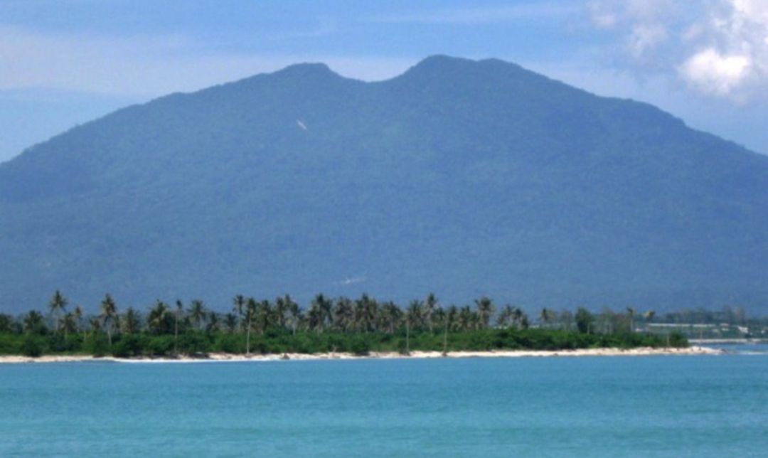 Mengenal Gunung Rajabasa: Ketinggian, Jalur, dan Tips Pendakian