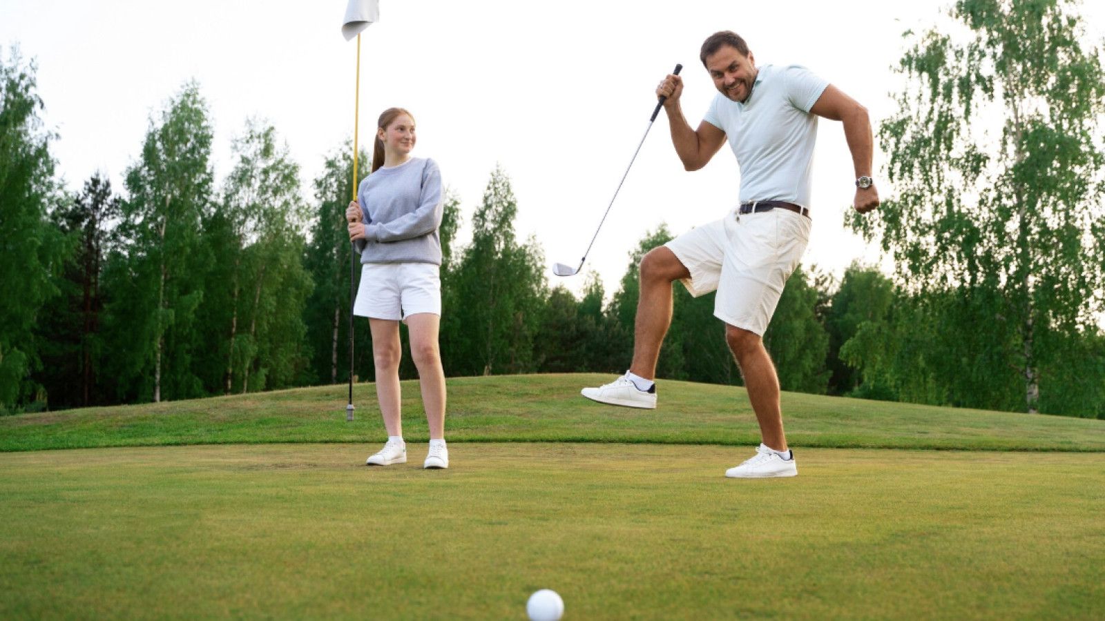 Menelusuri Keunikan dan Tantangan di Setiap Hole Golf