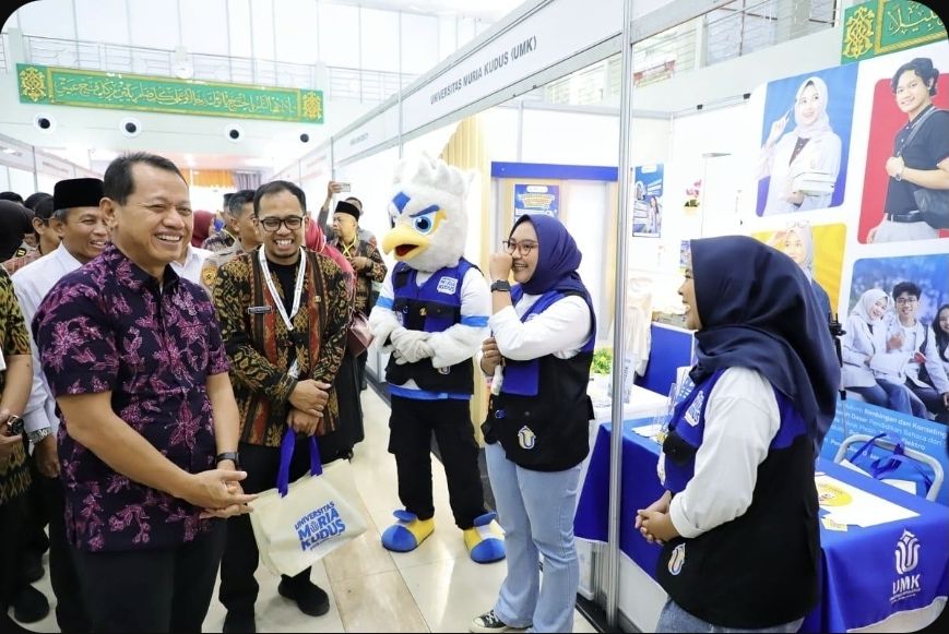 Masa Depan Cerah Melalui Kuliah, Perguruan Tinggi Expo Hadir di Kudus