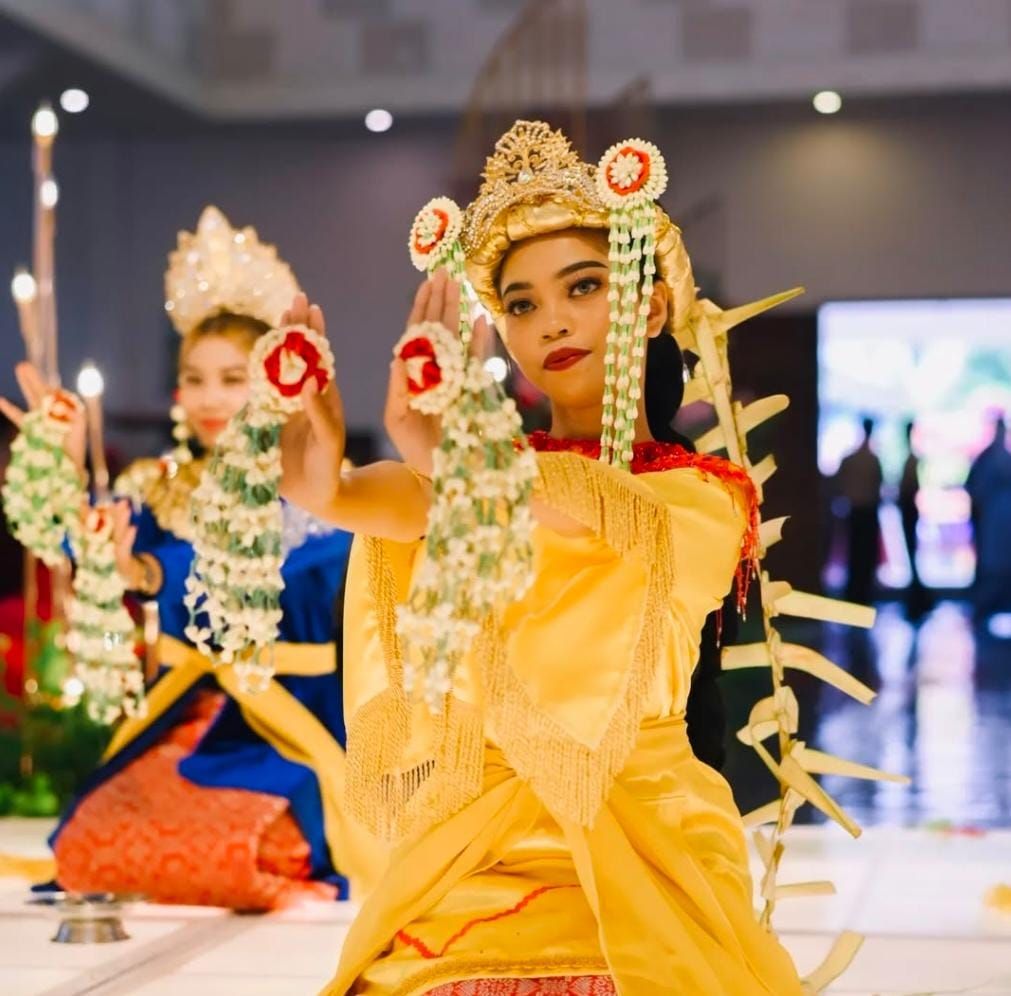 Tari Baksa Kembang: Mengenal Sejarah dan Keindahan Warisan Budaya Kalimantan Selatan
