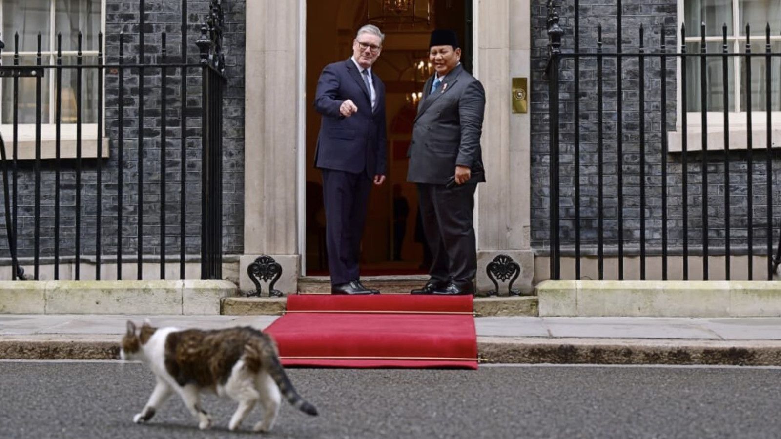 Perjumpaan Diplomatik Presiden Prabowo dan Keir Starmer di Downing Street