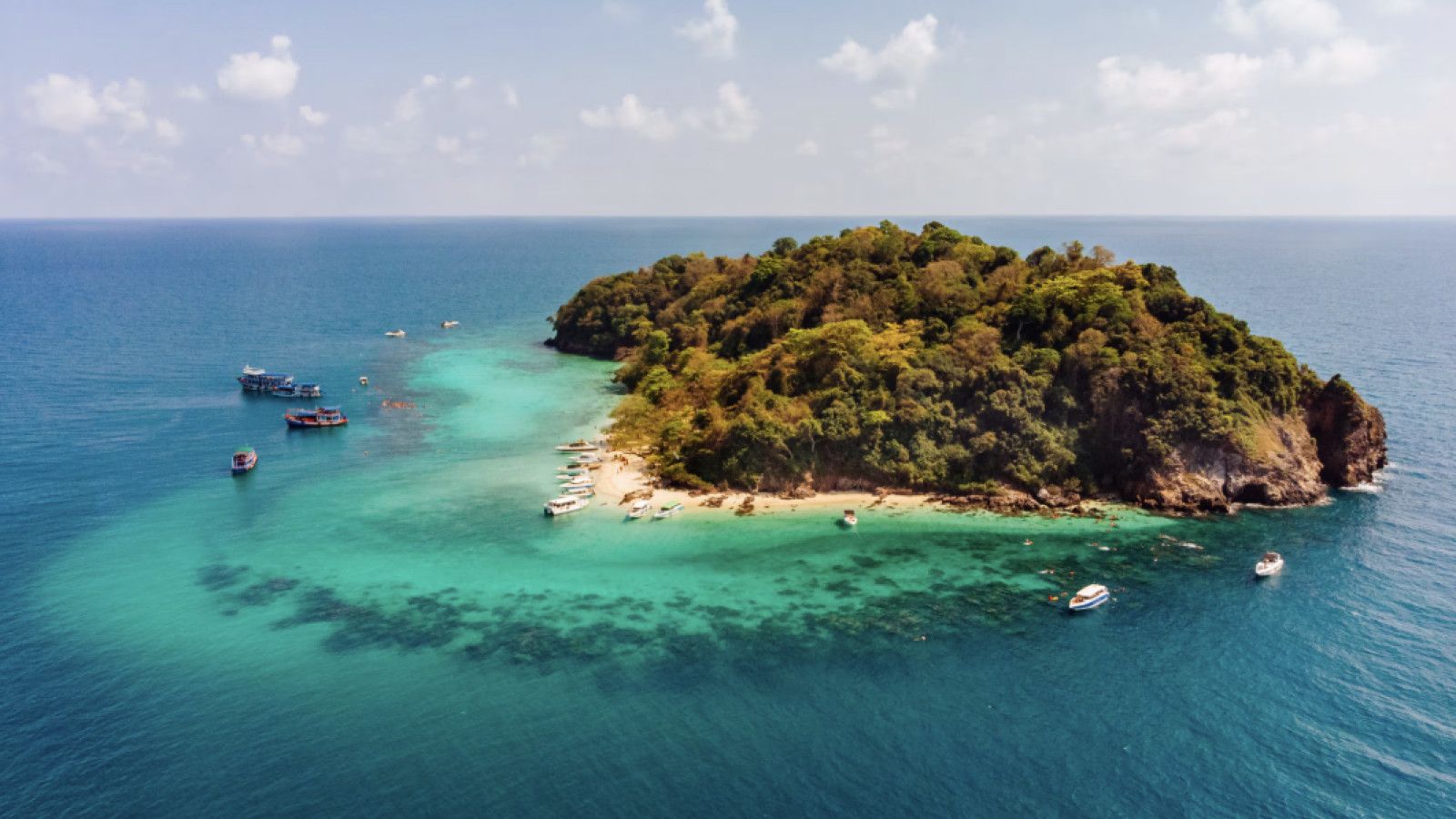 Misteri Pulau-Pulau Terpencil yang Tak Tersentuh Manusia