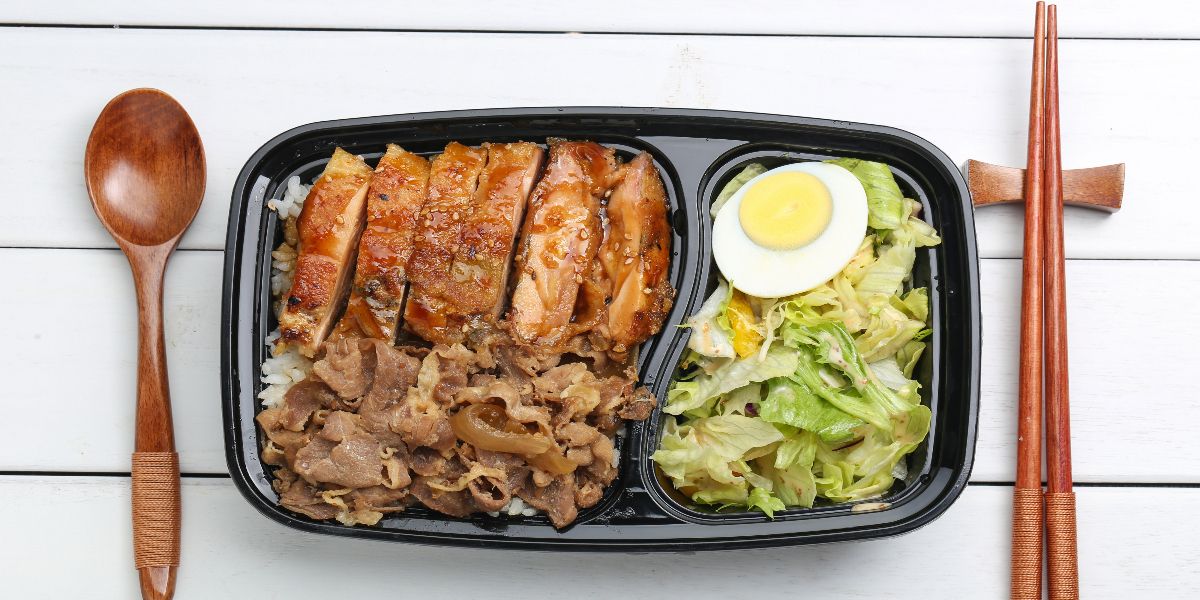 Harga Nasi Kotak Yang Jadi UMKM Naik Daun di Kota Manado!