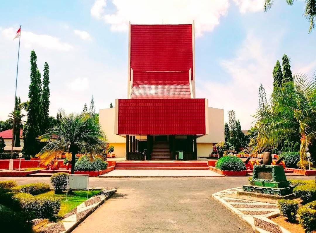 jelajahi-museum-lambung-mangkurat-destinasi-wisata-sejarah-edukasi