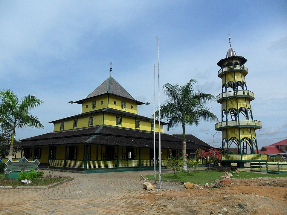 5 Destinasi Wisata Sejarah di Kaltim yang Wajib Dikunjungi Sebelum ke IKN