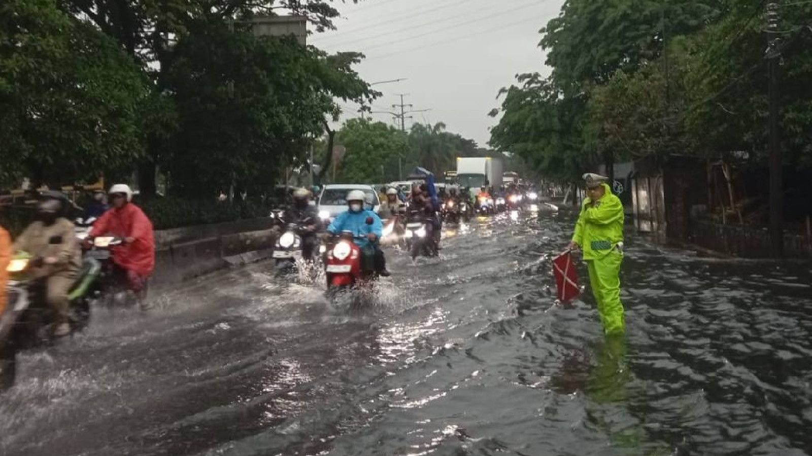 Banjir Jabodetabek: 132 RT Terendam, Air Mencapai 1,5 Meter