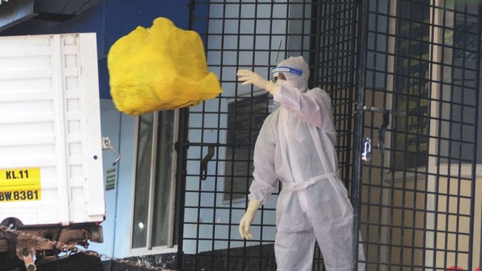 Pemeriksaan Kesehatan Diperketat di Thailand Usai Deteksi Virus Nipah di India