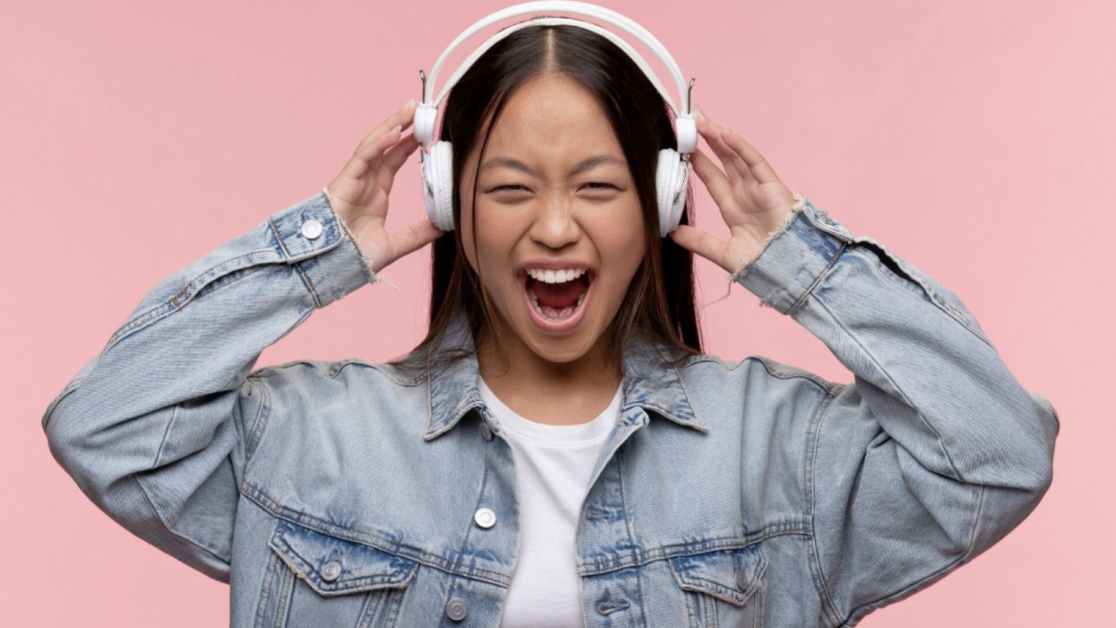 Dampak Musik Terhadap Emosi dan Mood Seseorang: Penjelasan Ilmiah
