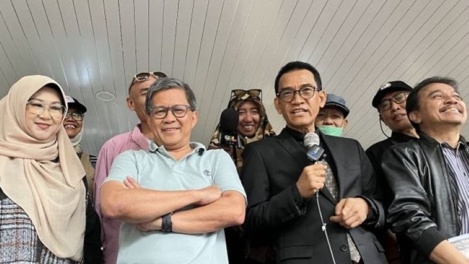 Pemeriksaan Rocky Gerung dalam Kasus Ijazah Jokowi: Pembahasan Metode Penelitian