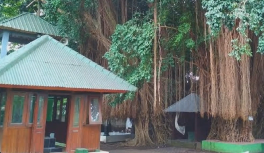 Makam Loang Baloq Lombok, Jejak Sejarah Wali dan Tradisi Religi yang Masih Hidup