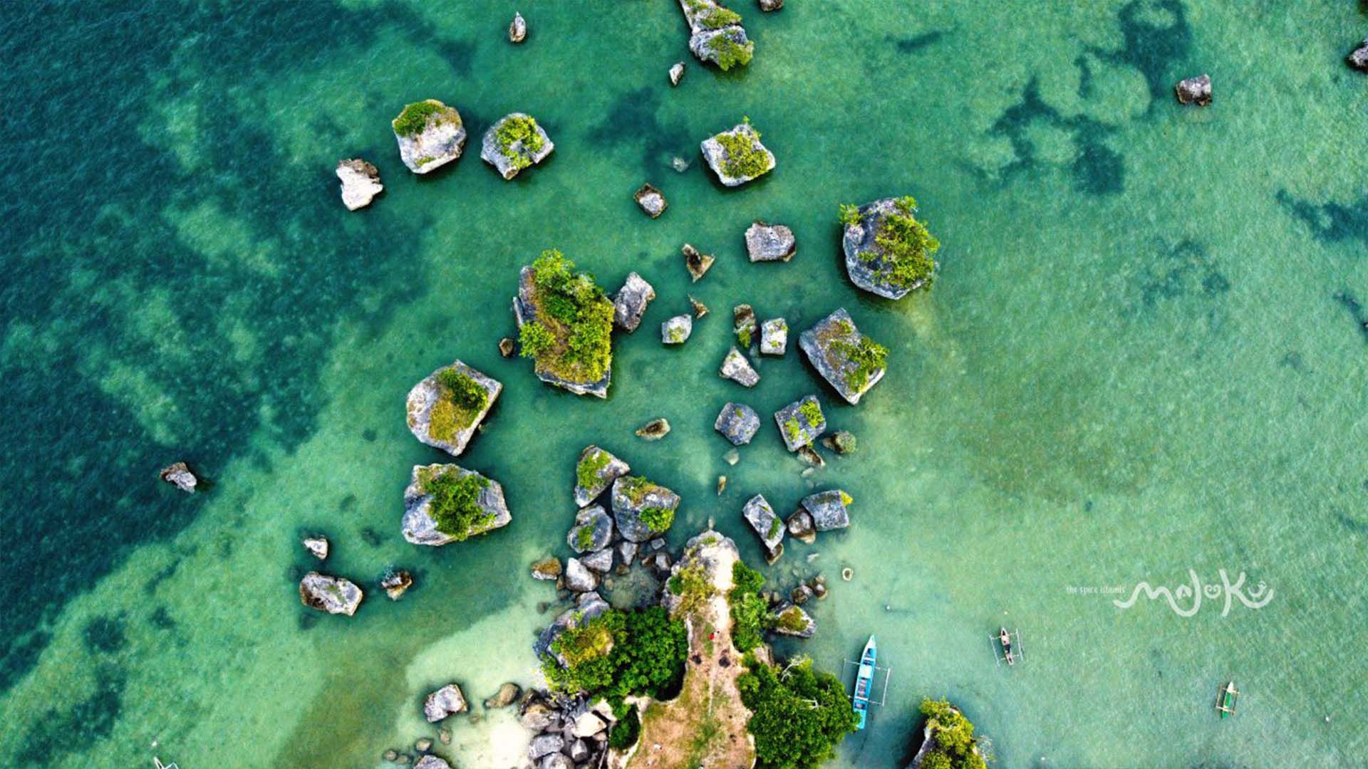 Batu Yadin: Spot Wisata Instagramable di Kepulauan Tanimbar