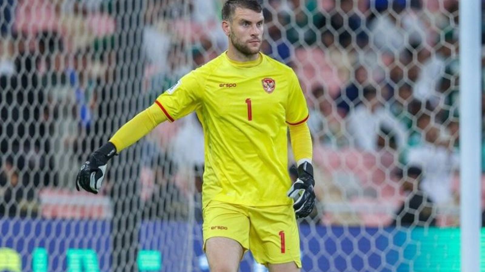 Maarten Paes Resmi Bergabung dengan Ajax Amsterdam, Tepis Isu ke Persib