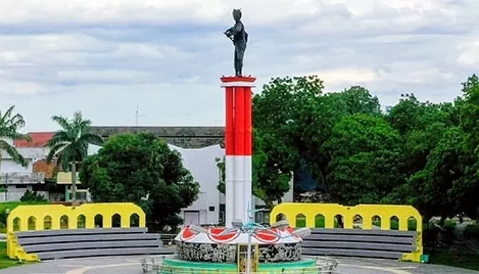 Menjelajahi Kota Jambi: Beberapa Tugu Ikonik yang Bisa Kamu Datangi untuk Jalan-Jalan Santai