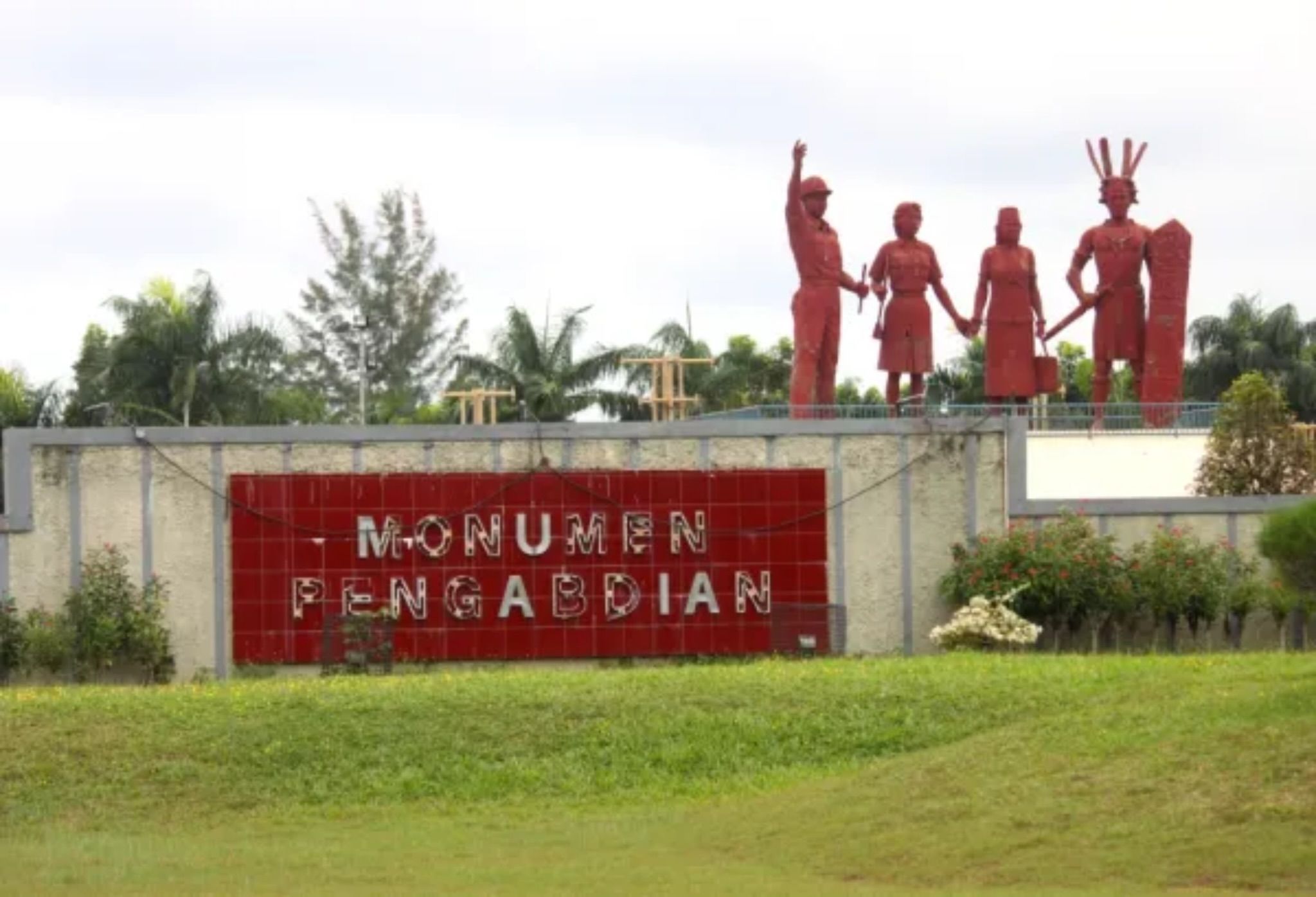 Inilah 3 Tugu di Bontang yang Wajib Kalian Kunjungi untuk Mengenal Wajah Kota