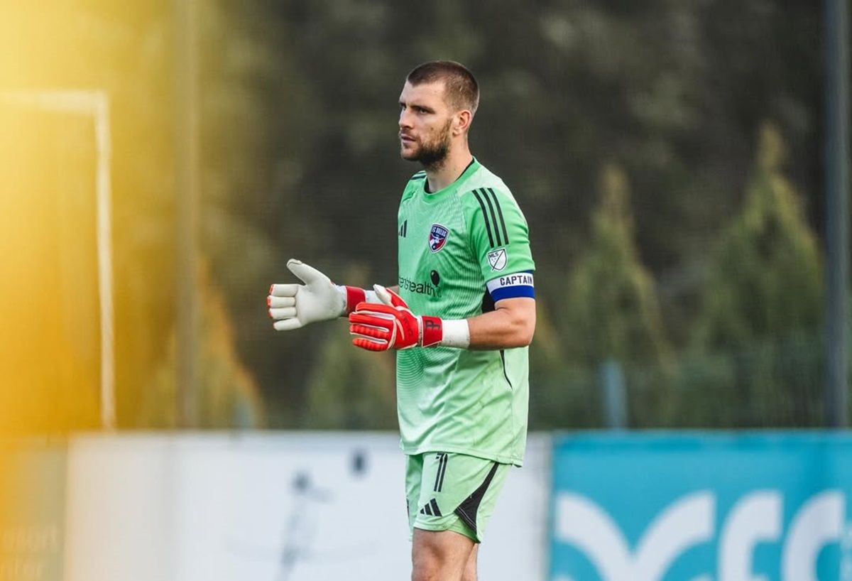 Kiper Timnas Indonesia Maarten Paes Selangkah Lagi Gabung Ajax Amsterdam, Jadi Pemain Inti?