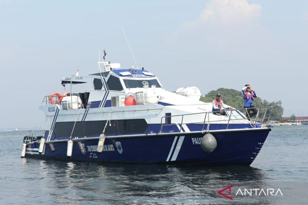 Cuaca Buruk Bikin Operasional Kapal Cepat ke Kepulauan Seribu Dihentikan Sementara
