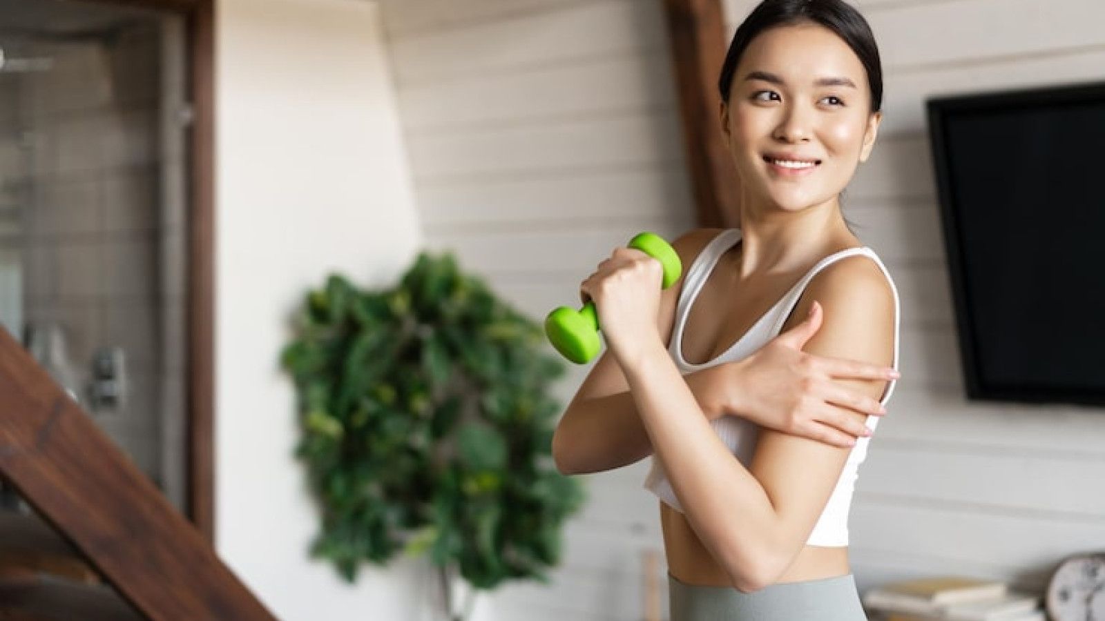 Tips Sederhana Agar Tetap Bugar di Rumah