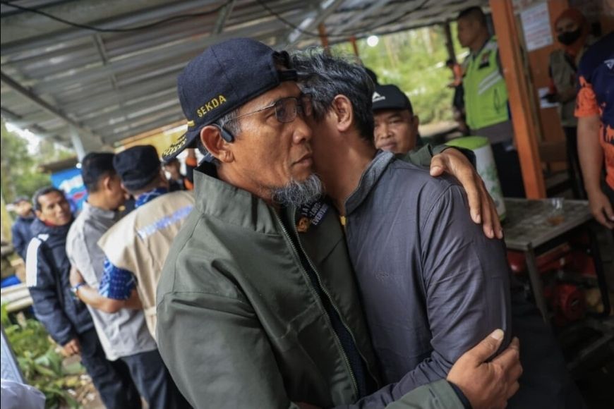 Cuaca Buruk, Hentikan Pendakian!. Korban Pendaki Gunung Lawu Sulit Ditemukan