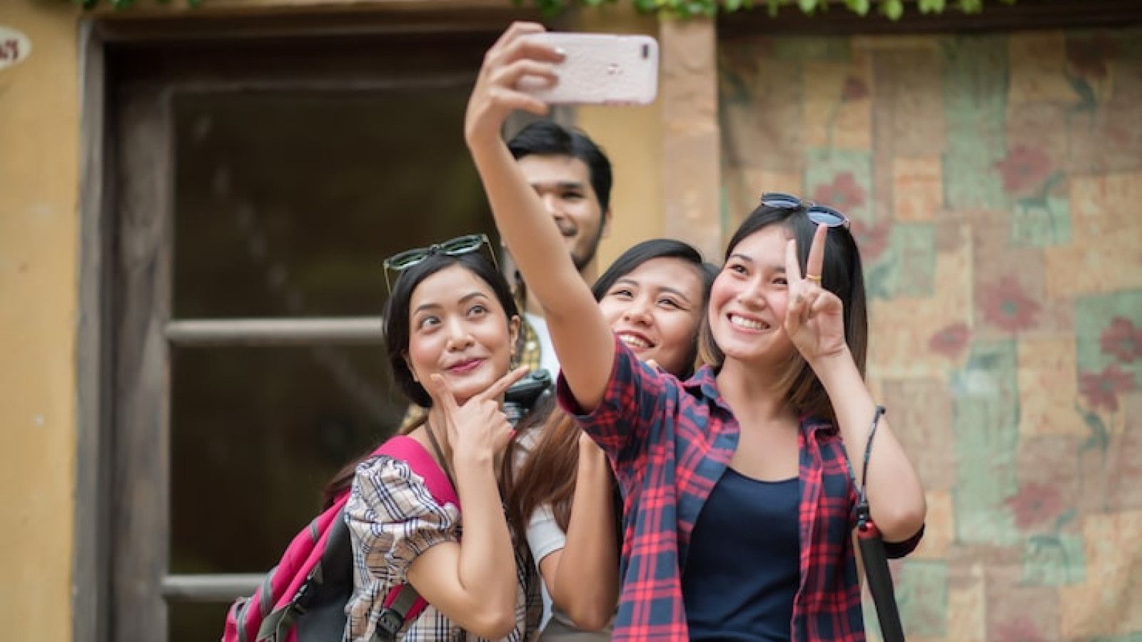 Mengapa Generasi Muda Memilih Liburan Spontan