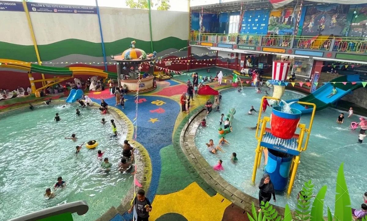Solusi Liburan Musim Hujan: Intip 4 Kolam Renang Indoor di Jakarta yang Ramah Anak dan Kantong