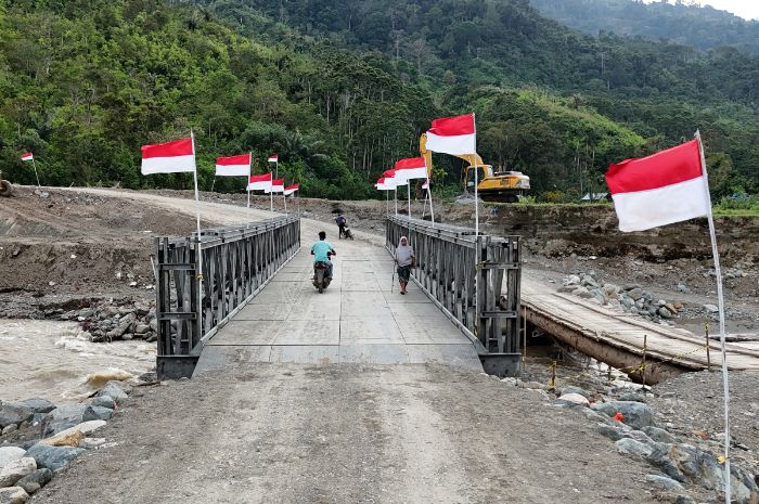 Jembatan Bailey di Aceh Rampung, Senyum Anak-Anak Aceh Kembali ke Sekolah
