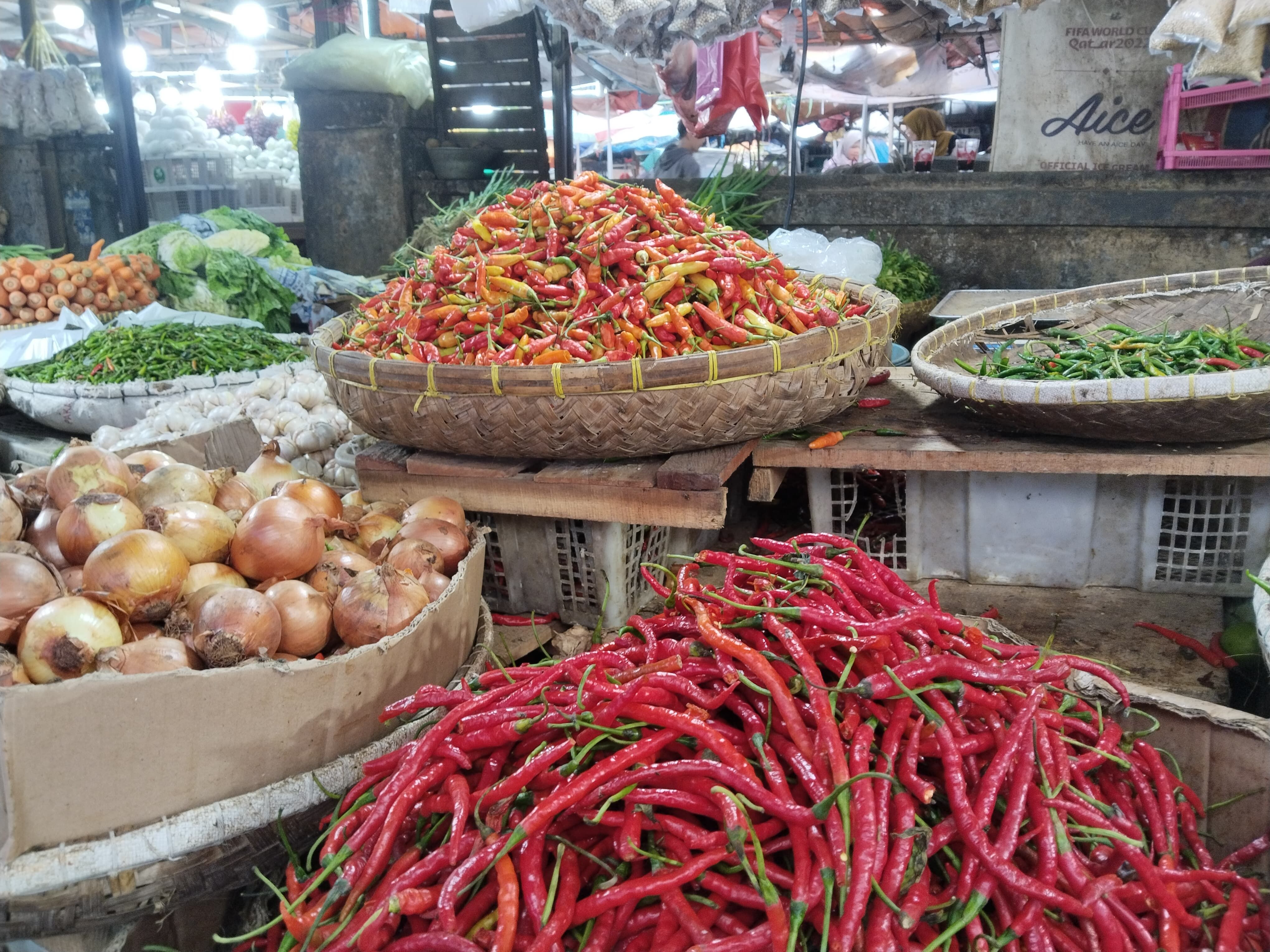 Harga Pangan di Pasar Rau Serang Relatif Stabil, Sejumlah Komoditas Justru Turun