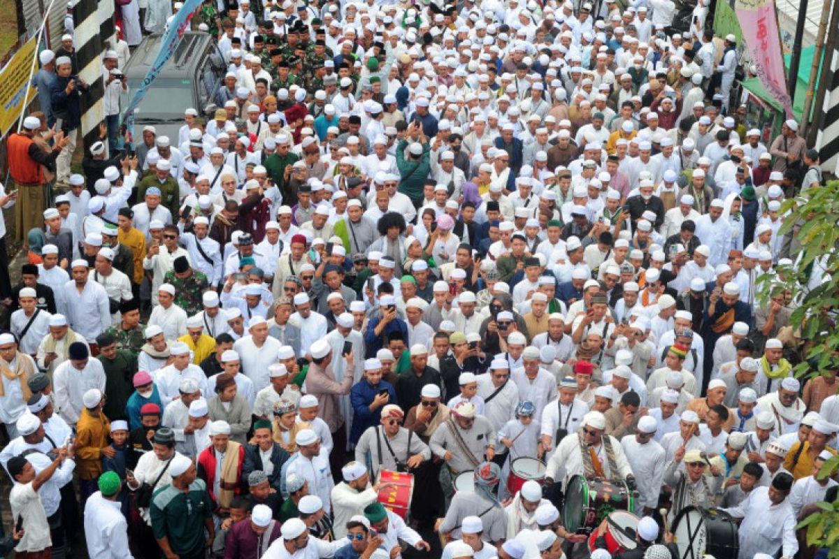 Apa Itu Ziarah Kubro? Tradisi Ziarah Massal Khas Palembang Jelang Ramadhan