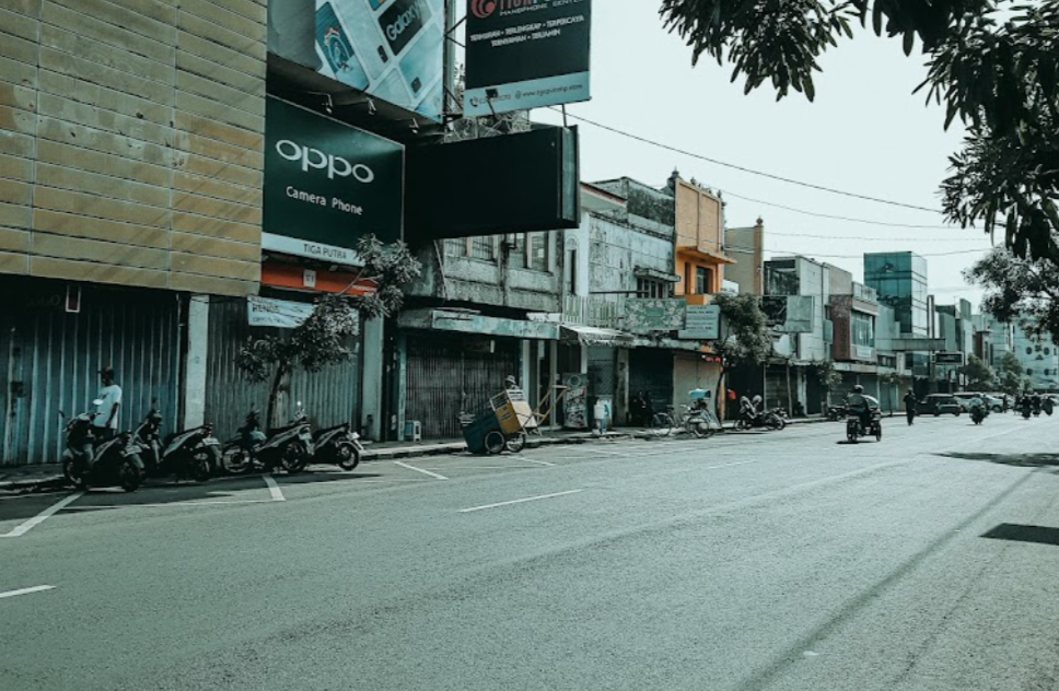 Pecinan Malang, Kawasan Pertokoan Kolonial yang Bertahan di Tengah Gempuran Mal