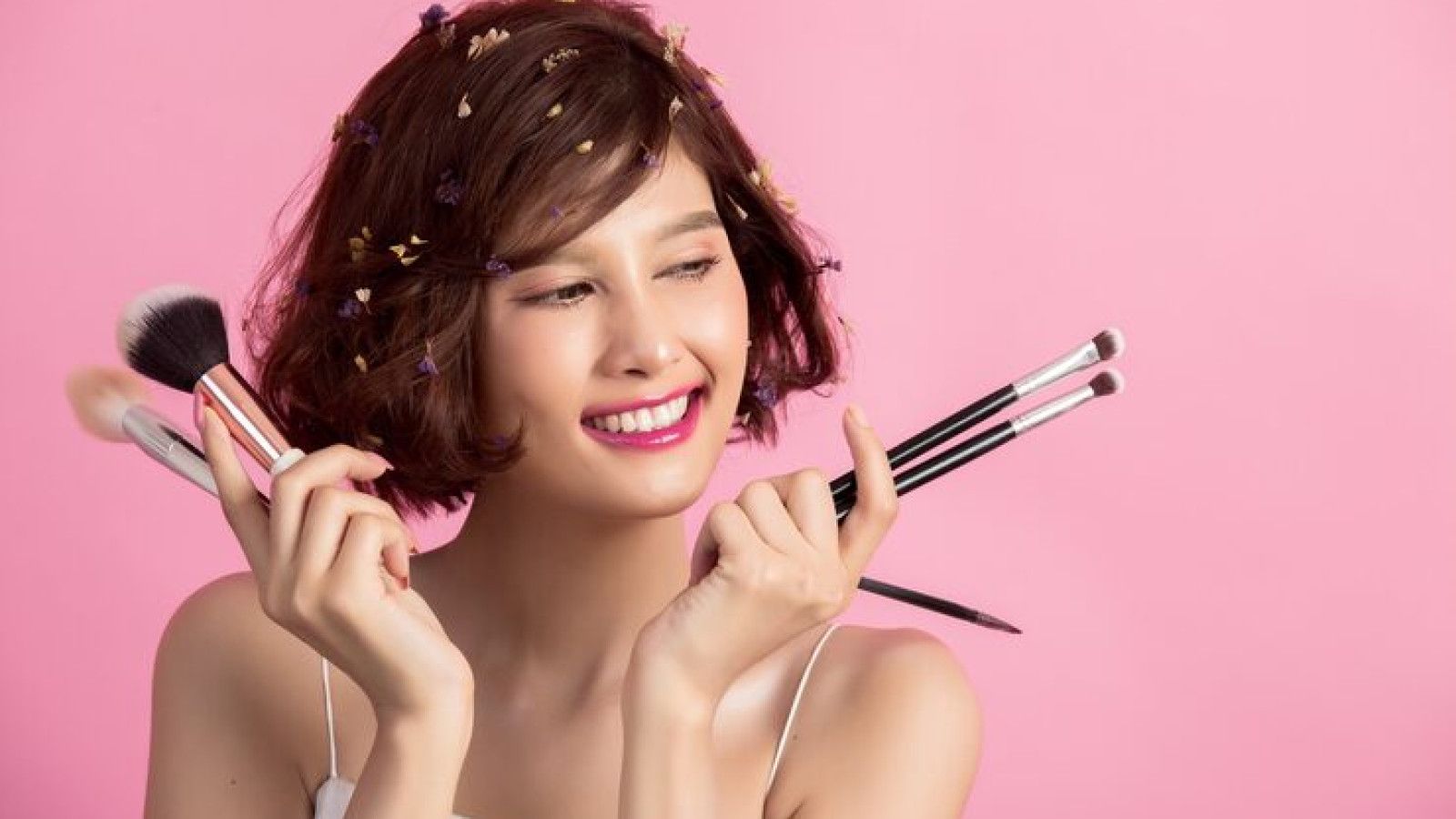 Kecenderungan Makeup Natural dan Daya Tarik Kesederhanaan dalam Penampilan
