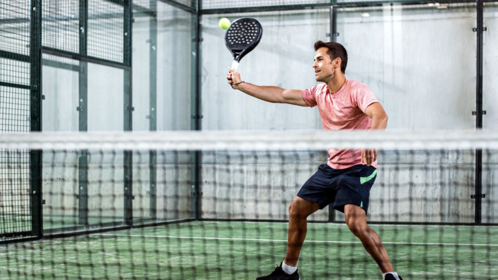 Menggali Olahraga Padel: Antara Tenis dan Squash yang Memikat