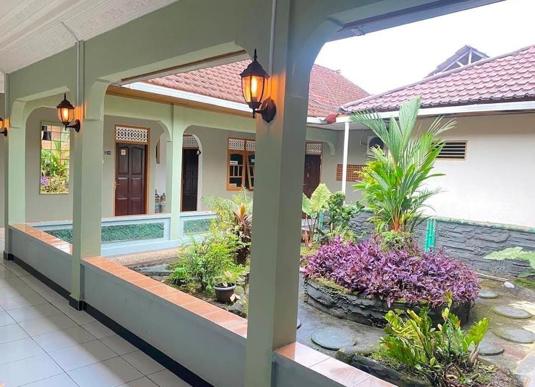 4 Rekomendasi Hotel di Tanah Laut Dekat Pusat Kota Pelaihari Terbaik