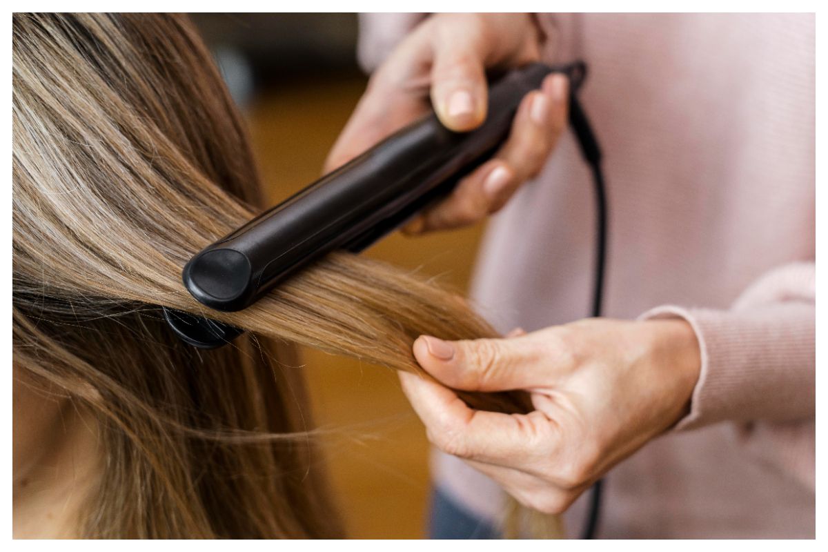 5 Cara Praktis Menjaga Hasil Catokan Awet Seharian, biar Rambut Tetap On Point!