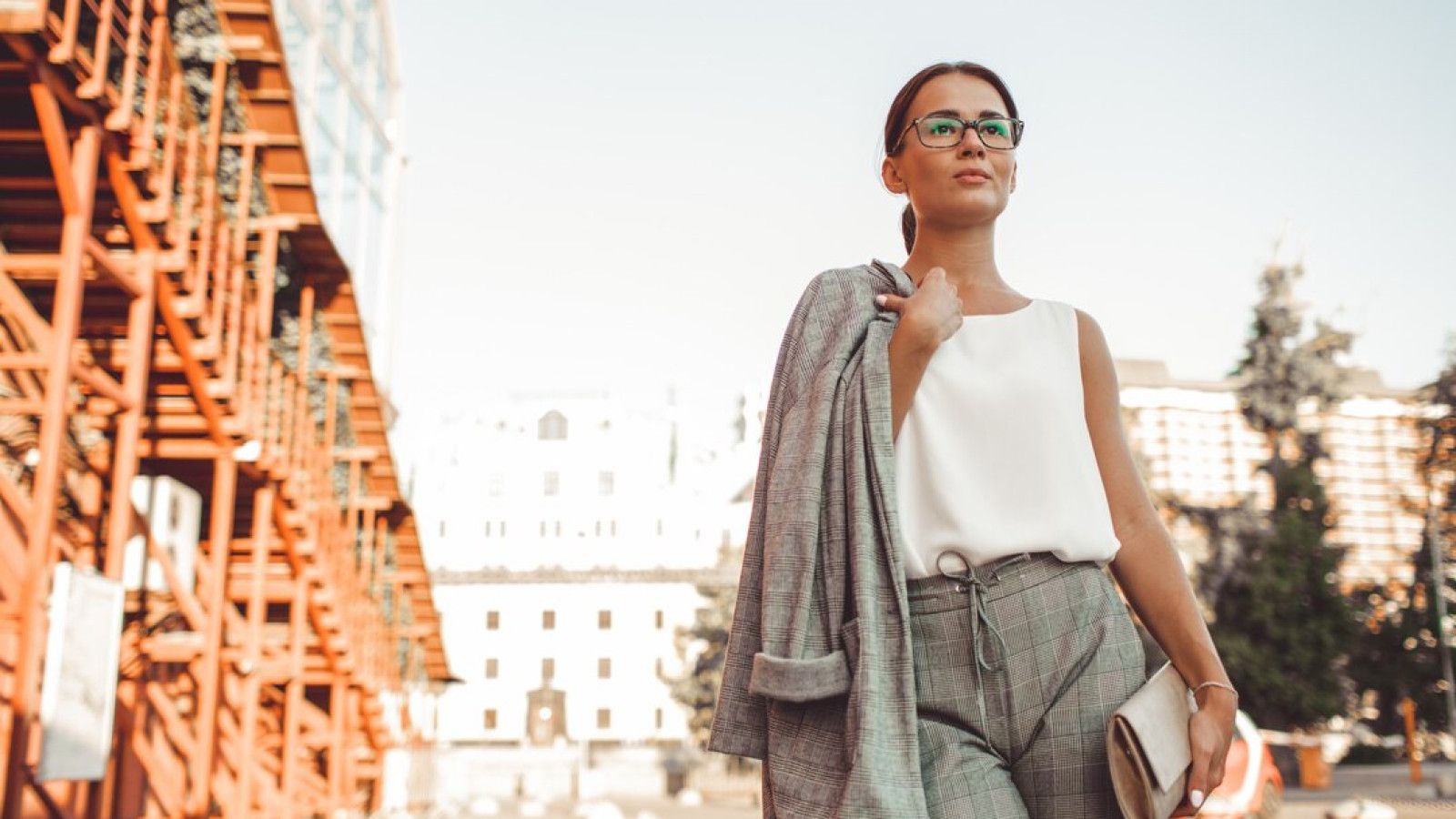Dampak Fashion terhadap Kepercayaan Diri dan Identitas Diri