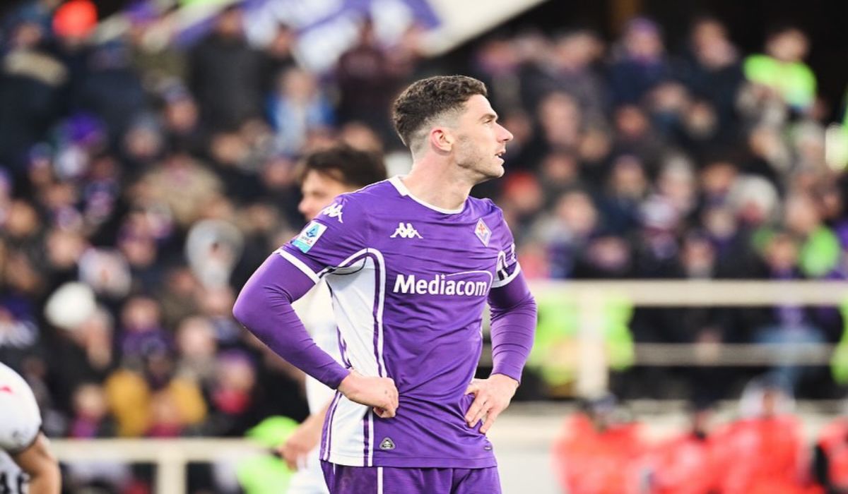 Meski Diminati Nottingham Forest, Robin Gosens Lebih Pilih Bertahan di Fiorentina