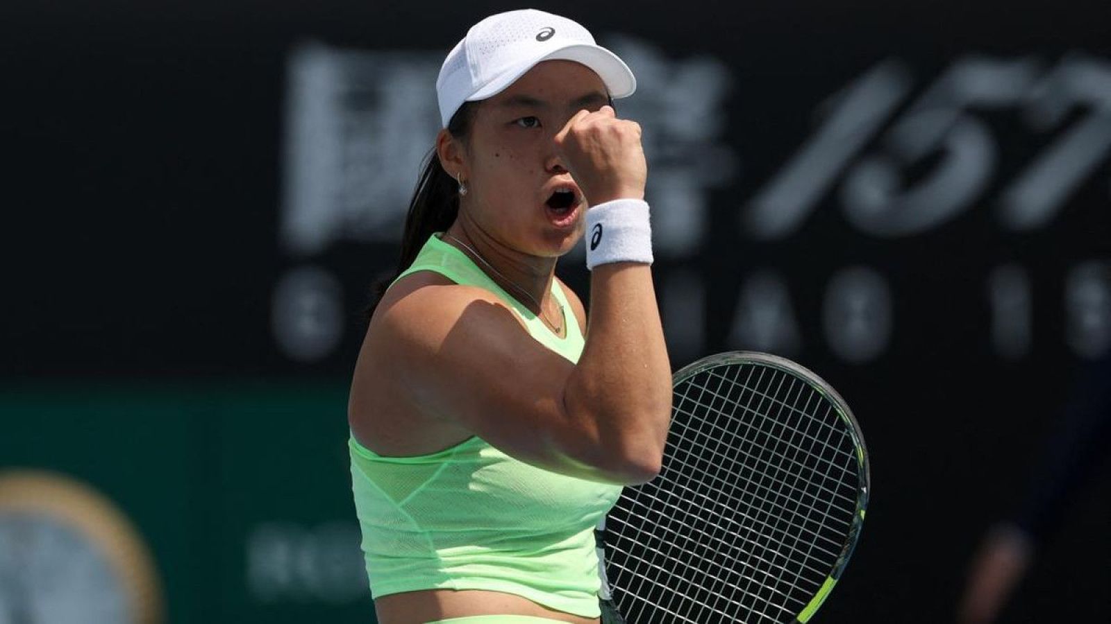 Janice Tjen Mengukir Sejarah Baru dalam Dunia Tenis Indonesia