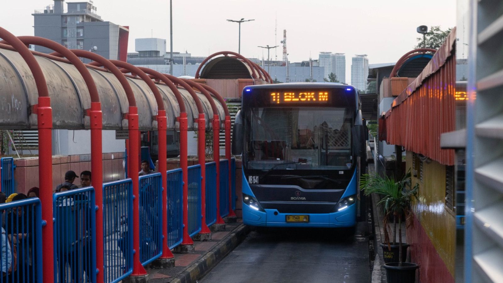 TransJakarta Buka Rute Baru dari Blok M Menuju Bandara Soekarno-Hatta dengan Tarif Terjangkau