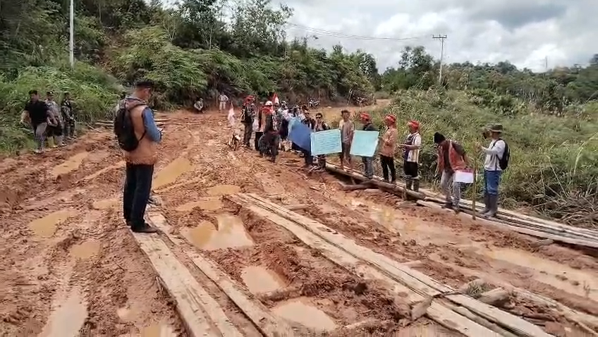 Kepala Dinas PUPR Nunukan Respons Aksi Viral Warga Krayan Timur Soal Jalan Rusak