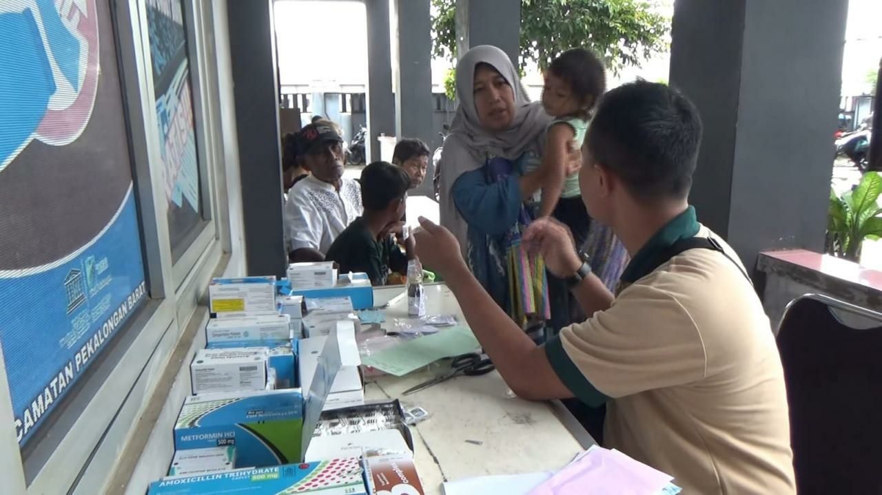 Banjir di Pekalongan Barat Buat Pilu Masyarakat, RSUD Bendan Gelar Bakti Sosial