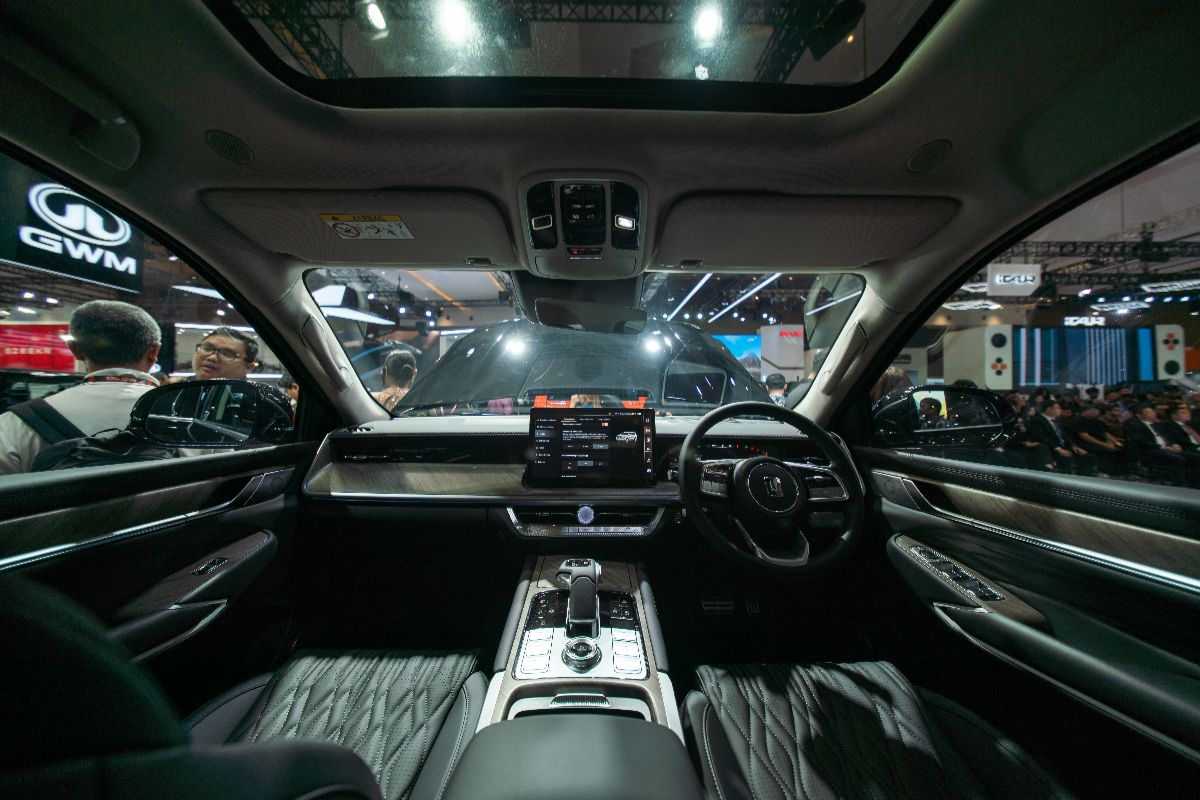 GWM Indonesia Luncurkan SUV Tank 500 Diesel di IIMS 2026, Mulai Rp799 Juta