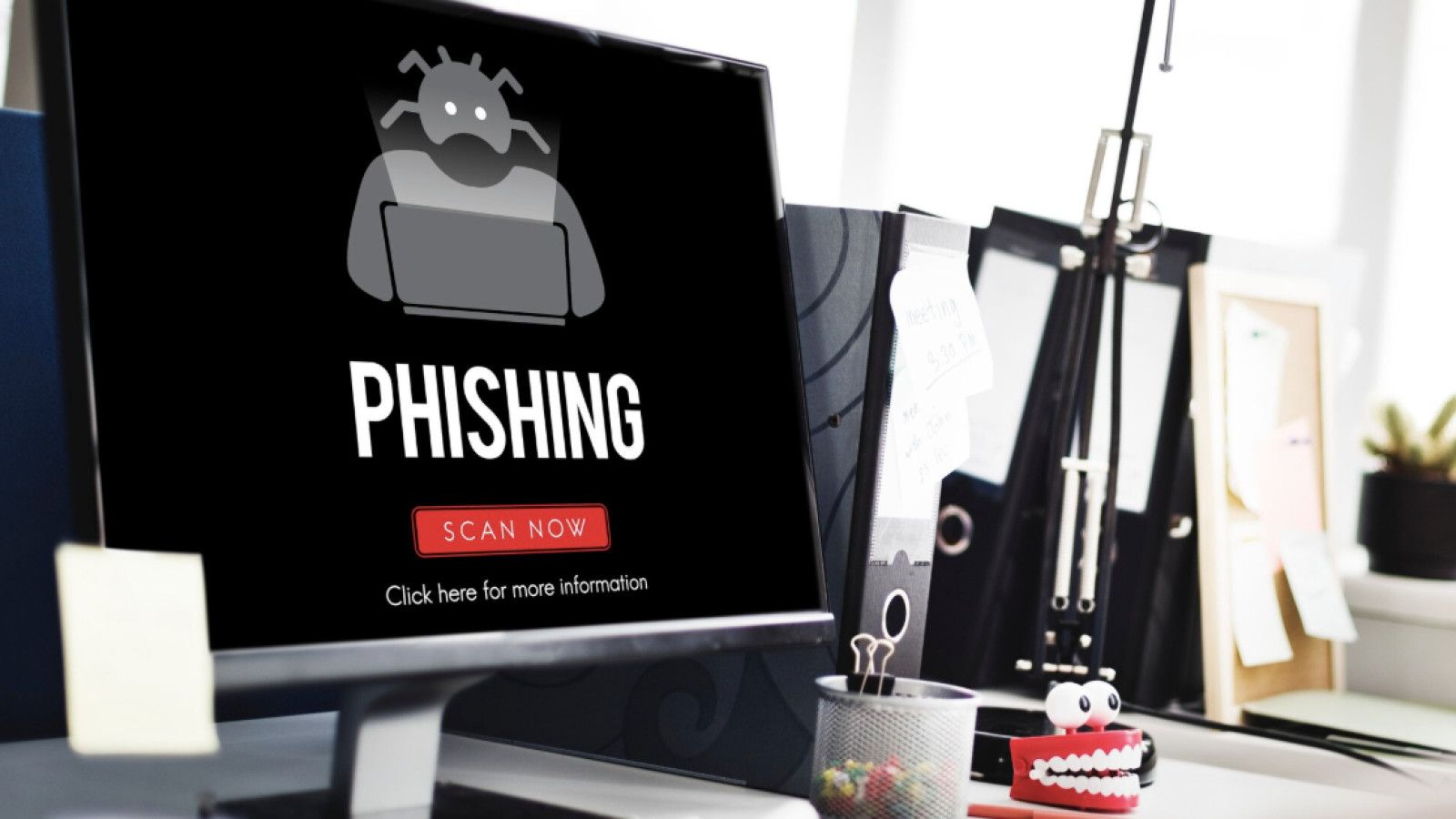 Memahami Perbedaan Antara Phishing, Scam, dan Penipuan Online