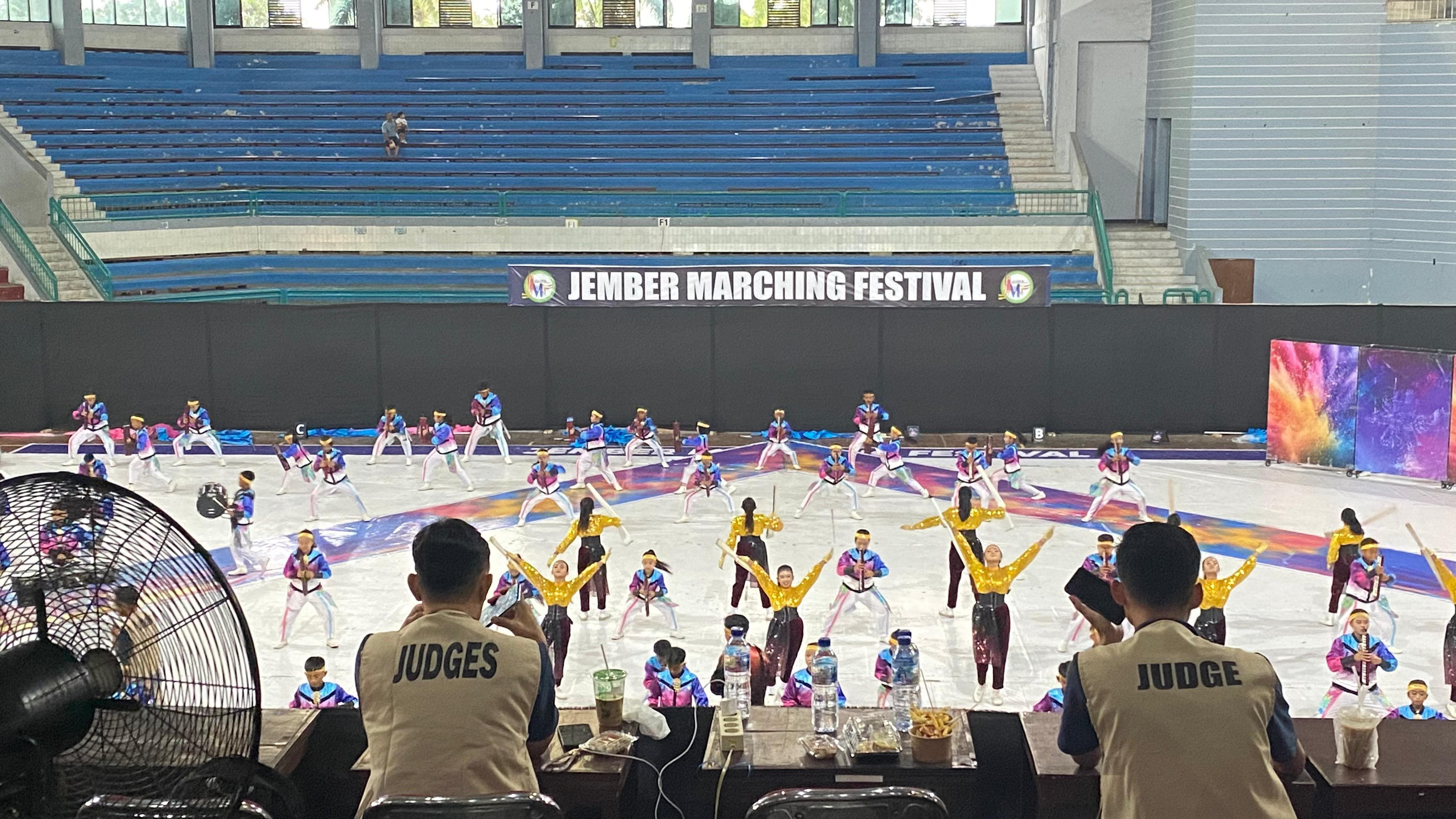 Gelar Event Marching Band Daerah, Jember Marching Festival Jadi Wadah Edukasi dan Prestasi Nasional