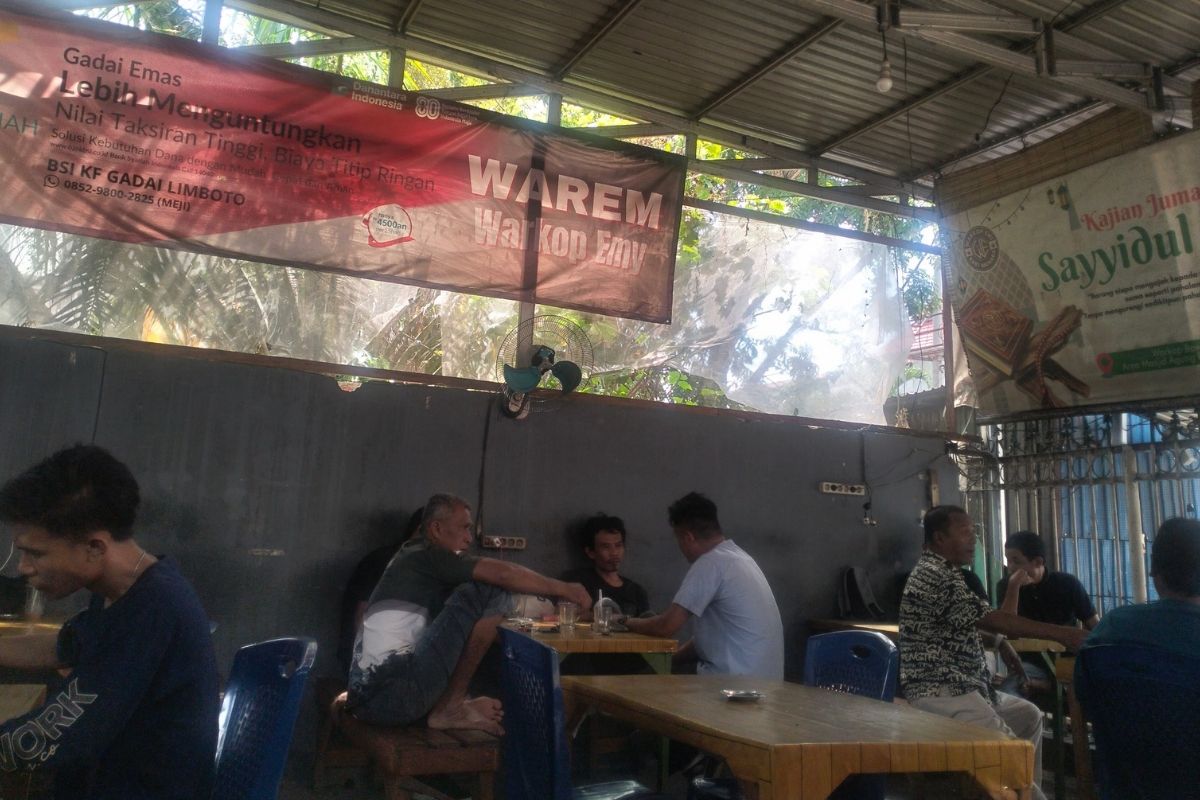 Warkop Emy Limboto: Oase Kesederhanaan di Tengah Modernitas Limboto Coffee Street