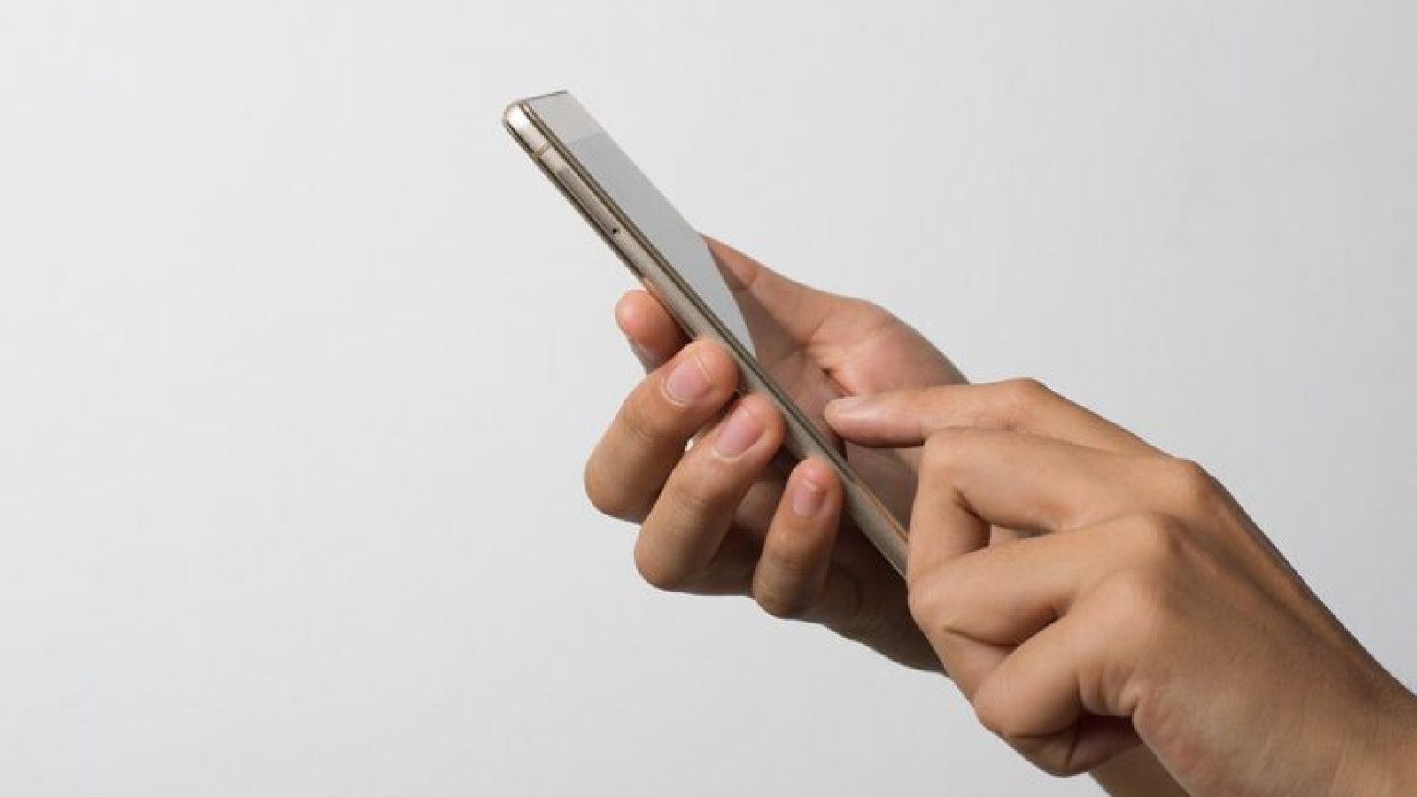Kebiasaan Digital yang Membebani Mental Kita