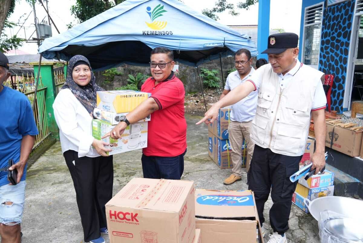 Dinsos Malut Salurkan 306 Paket Bantuan Usaha Ekonomi Produktif