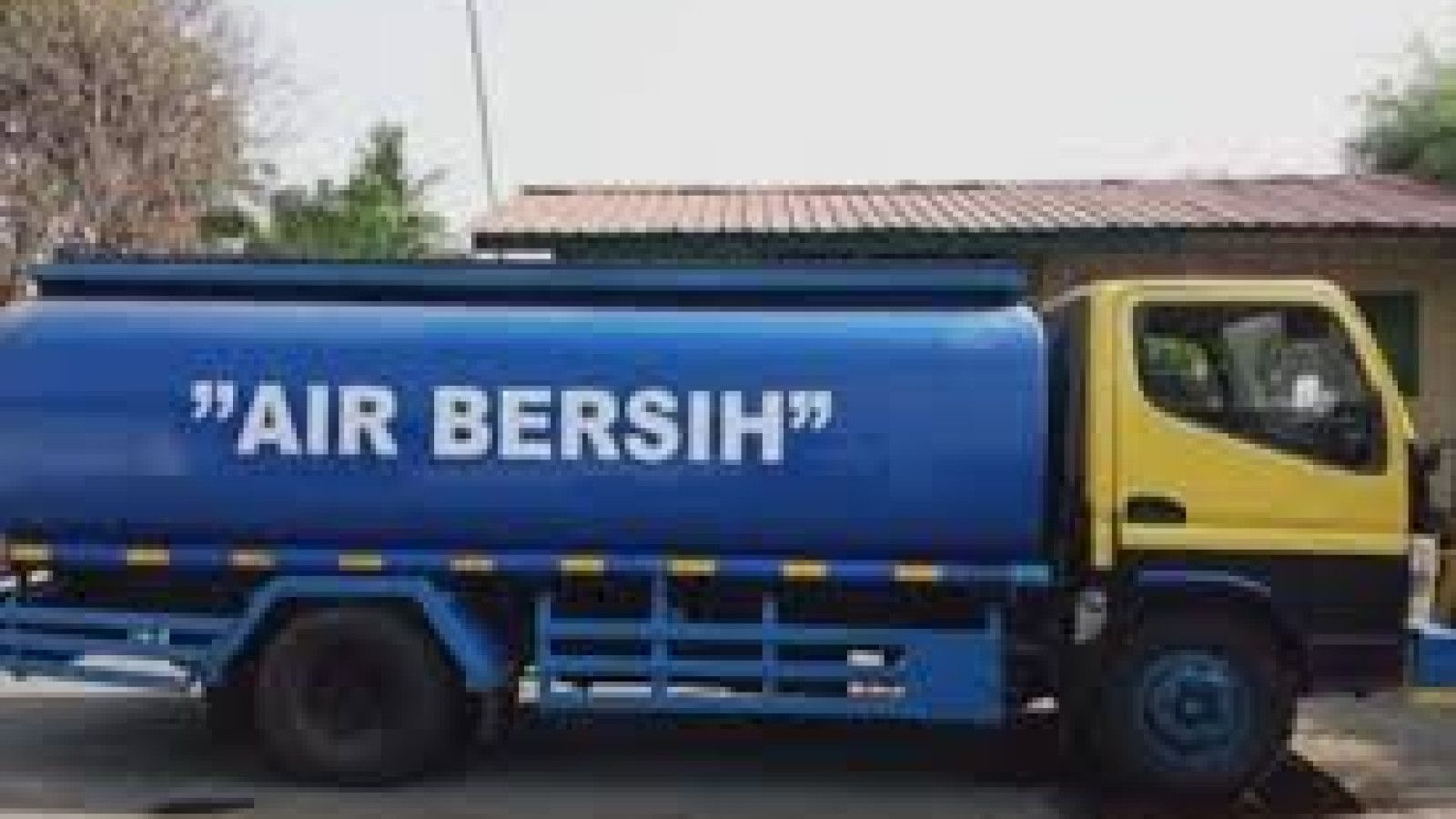 Kebakaran Gudang Kimia Sebabkan Pencemaran di Sungai Cisadane, PDAM Kirim Air Bersih Darurat