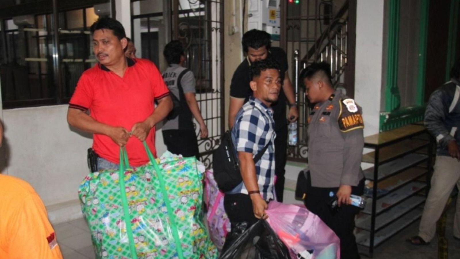 Kehebohan Tas Mencurigakan di Masjid Al Khairat Pekanbaru