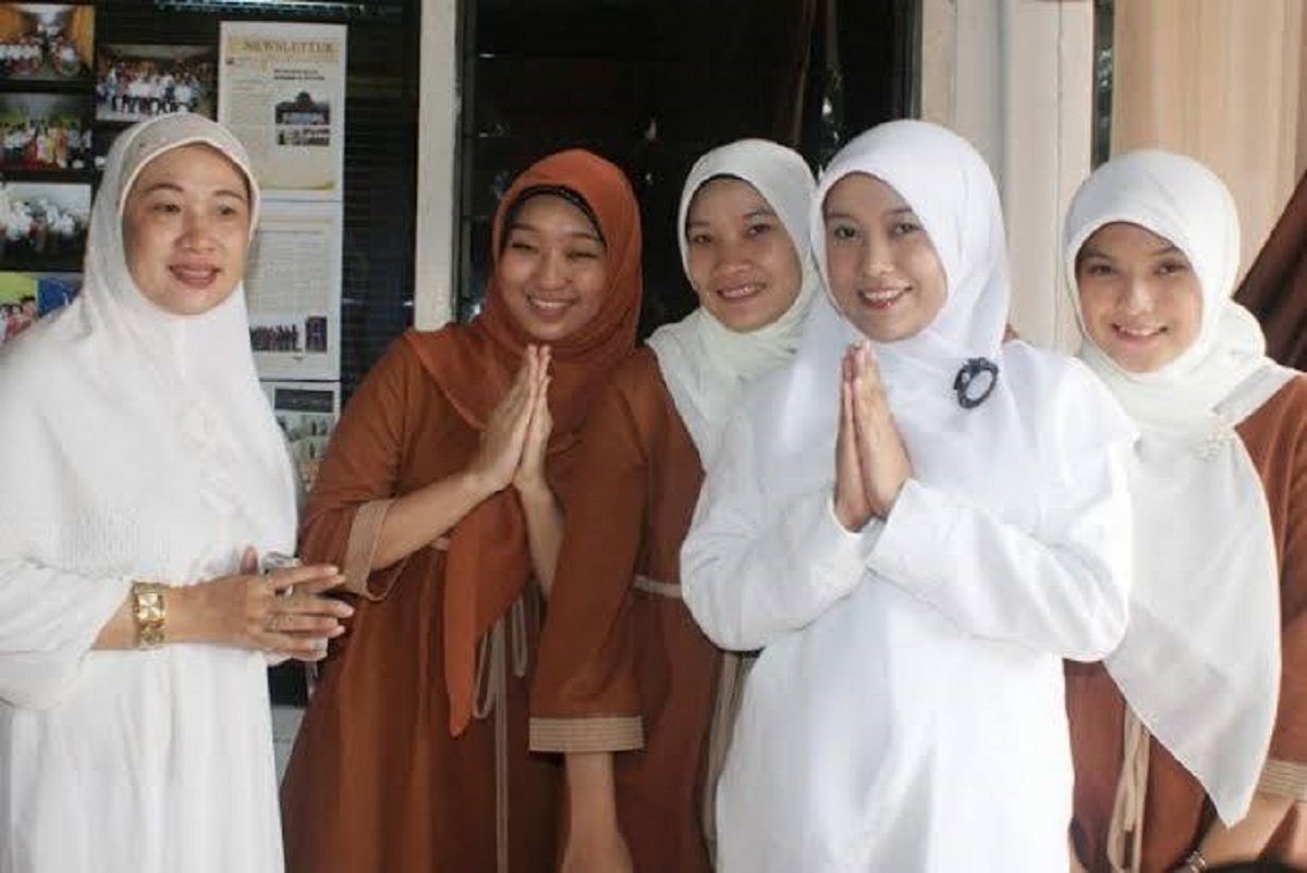 Apakah Muslim Tionghoa Boleh Merayakan Imlek? Ini Penjelasan Sejarah dan Budayanya
