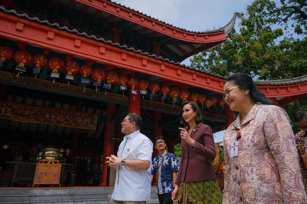 Menpar Pastikan Wisata Semarang Siap Sambut Imlek, Sam Poo Kong hingga Lawang Sewu Ditinjau