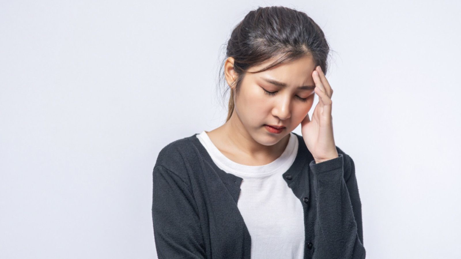 Membedakan Sakit Kepala Biasa dan Migrain: Apa Yang Perlu Diketahui?