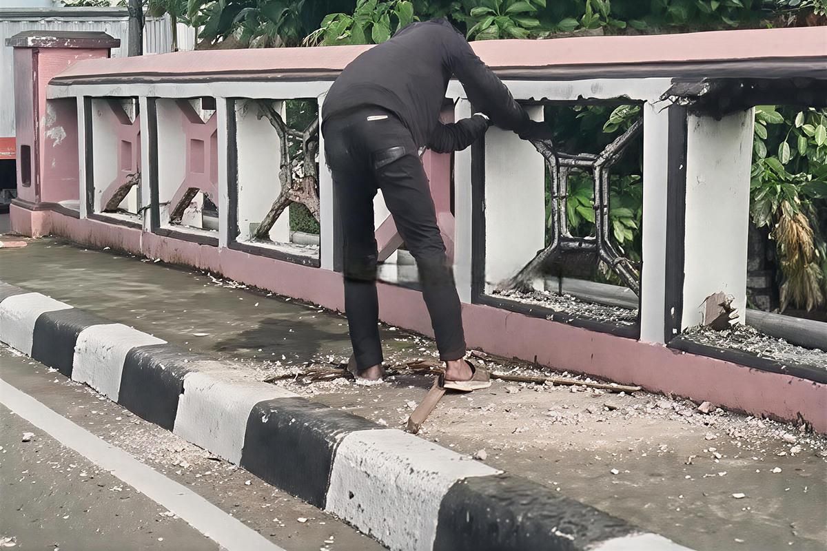 Aksi Rayap Besi di Sunter Berakhir di Balik Jeruji, Bina Marga DKI Jakarta Ingatkan Bahaya Jembatan Ambruk